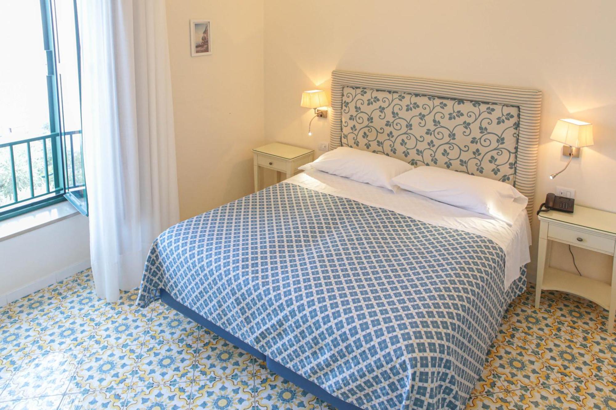 Hotel La Badia Sorrento Pokoj fotografie
